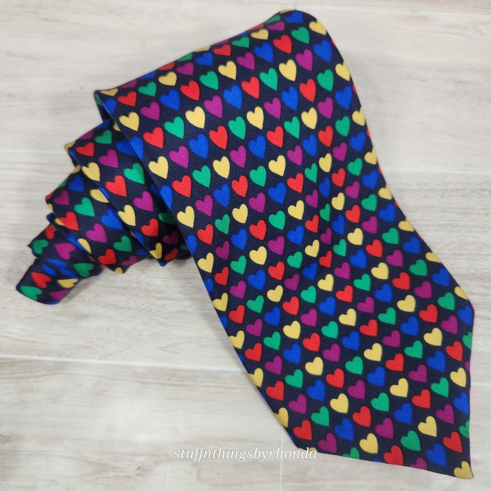 YSL‎ Yves Saint Laurent Men's Silk Necktie Hearts On "Black Navy"